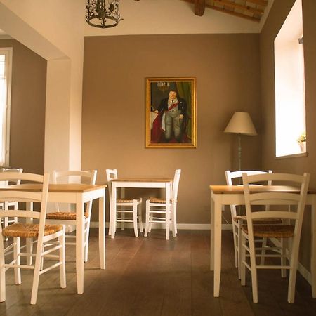 Il Bianconiglio R&B Bed and Breakfast Carraie Exterior foto